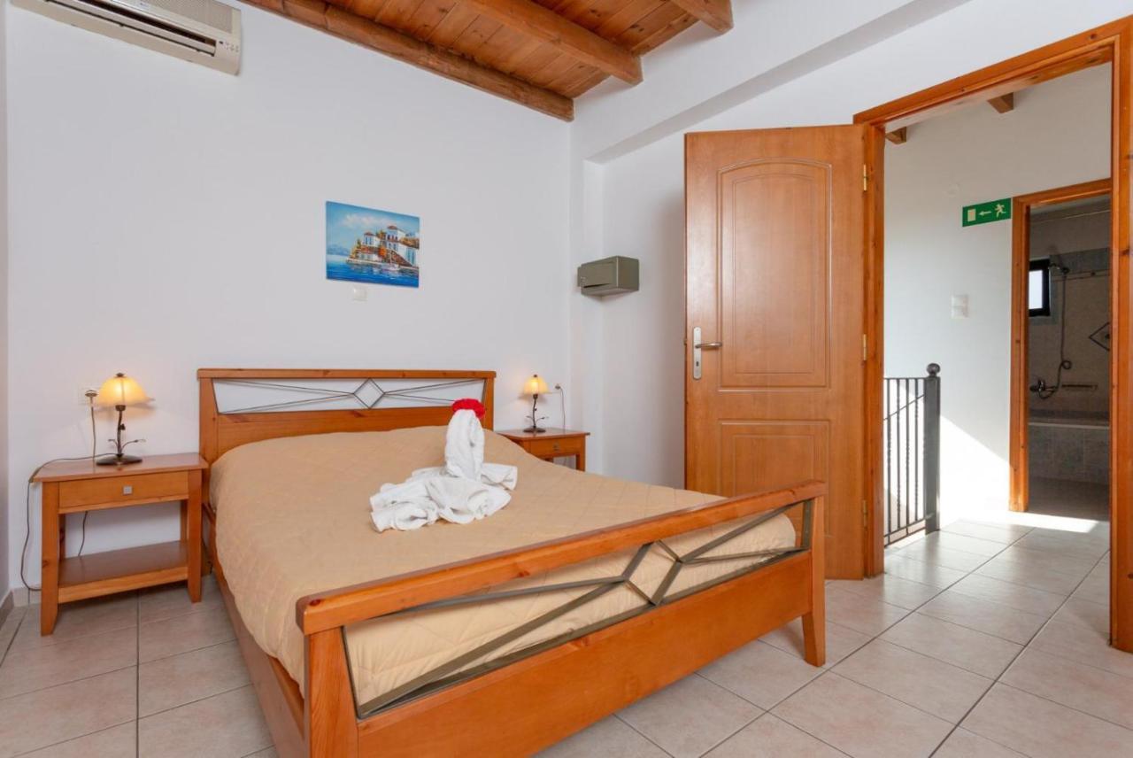 Spiros Beach Villa Frangokastello Екстериор снимка